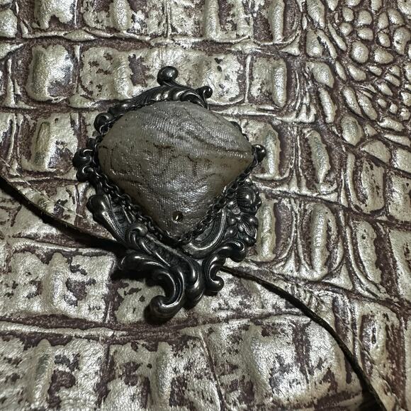 Maya Evangelista Handmade Alligator Leather Bag with Stone & Chain Detail - Picture 4 of 13